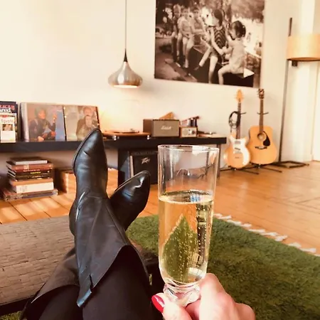 - - Peace In The City Apartment *